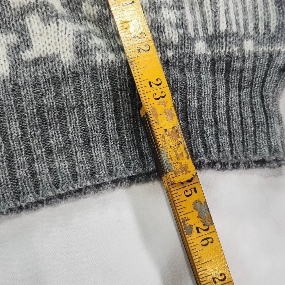 Party Classics LTD Vintage Geometric Sweater